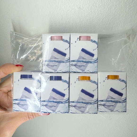 6pk - Mini Contact Lens Washer Case - Picture 5 of 13